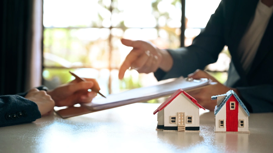 Title Transfer Process And Its Connection To Insurance Needs in Houston, TX Title Transfer Process And Its Connection To Insurance Needs in Houston, TX